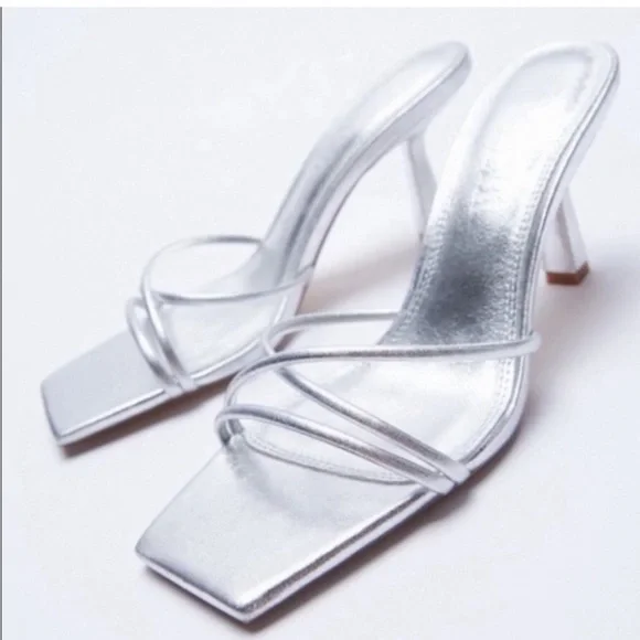 Zara | Shoes | Zara Silver Metallic Kitten Heels | Poshmark